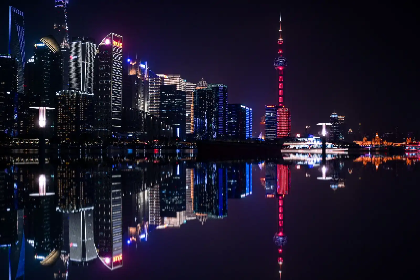 壬煌传媒影视制作服务优势解析:广告片与微电影拍摄的差异化策略正文配图 1